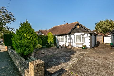 2 bedroom bungalow for sale, Forge Avenue, COULSDON, Surrey, CR5