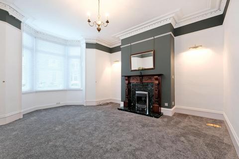 2 bedroom flat for sale, Stanley Street, The West End, Aberdeen, AB10