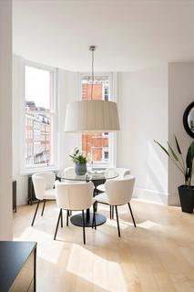 2 bedroom flat for sale, Green Street, Mayfair, London, W1K