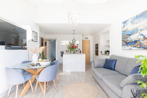 40 Antingham Road, Norwich, NR7 9TA