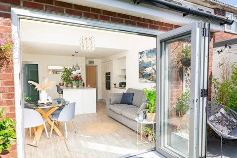 40 Antingham Road, Norwich, NR7 9TA