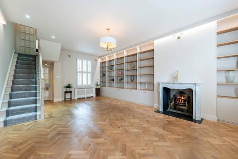 3 bedroom house to rent, Pelham Street, South Kensington, London, SW7