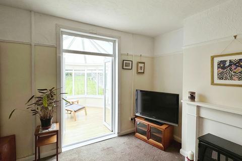 21 Beechwood Avenue, Neath, SA11 3TE