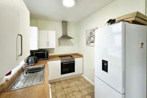 21 Beechwood Avenue, Neath, SA11 3TE