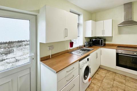 21 Beechwood Avenue, Neath, SA11 3TE
