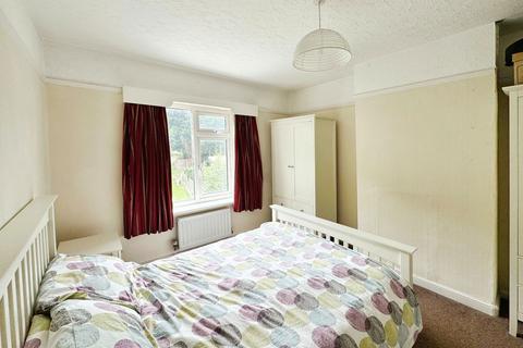 21 Beechwood Avenue, Neath, SA11 3TE