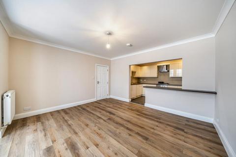 2 bedroom apartment to rent, Edgware,  Harrow,  HA8