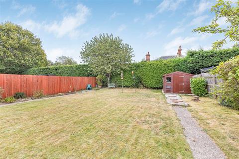 2 bedroom detached bungalow for sale, Church Lane, Kennett CB8