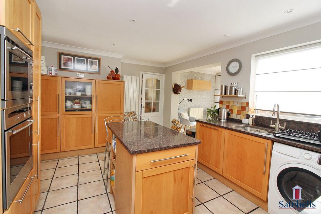 Church Road, Meppershall, Shefford, SG17 4 bed detached house for sale