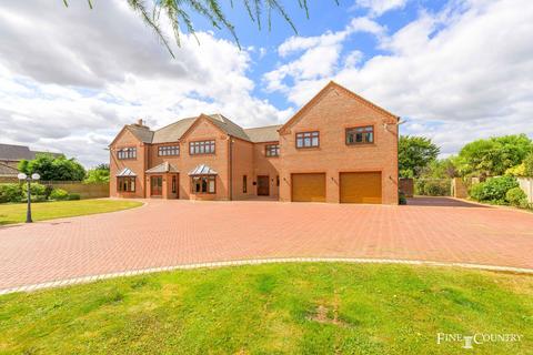 undefined, Holbeach