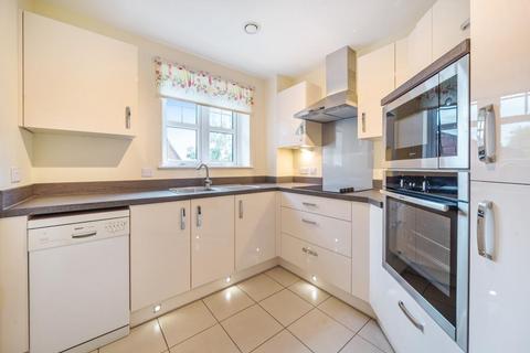 1 bedroom retirement property for sale, Maidenhead,  Berkshire,  SL6