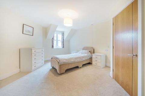 1 bedroom retirement property for sale, Maidenhead,  Berkshire,  SL6