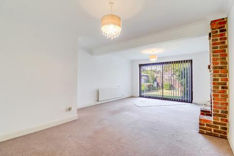 2 bedroom semi-detached bungalow for sale, Grandview Road, Thundersley