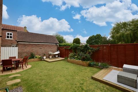 4 bedroom link detached house for sale, Grangeland Walk, Barmby Moor