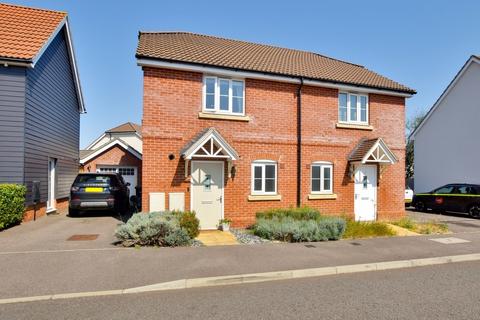 2 bedroom semi-detached house for sale, Hibbert Drive, Great Dunmow