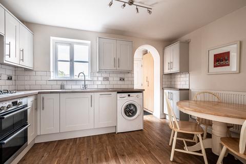 2 bedroom terraced house for sale, Monks Road, Exeter