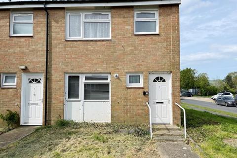 2 bedroom end of terrace house for sale, 2 Bromley Close, Eastbourne, East Sussex