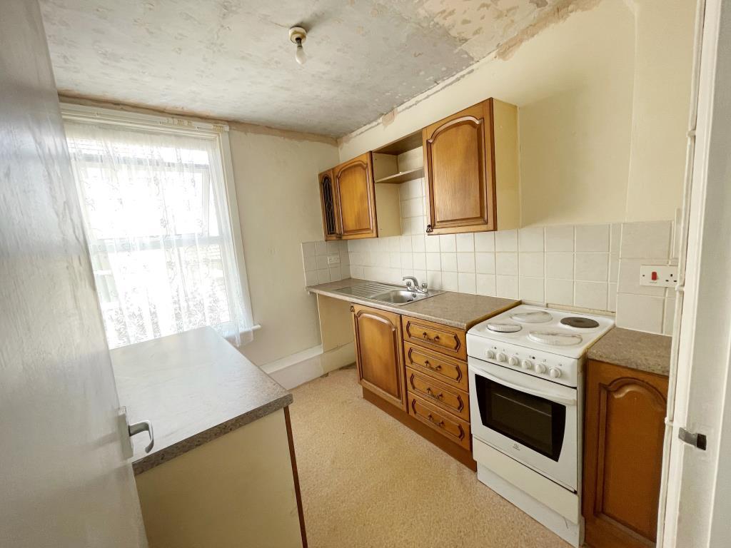 Flat three kitchen