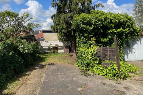 29 Epping Close, Romford, RM7 8BH