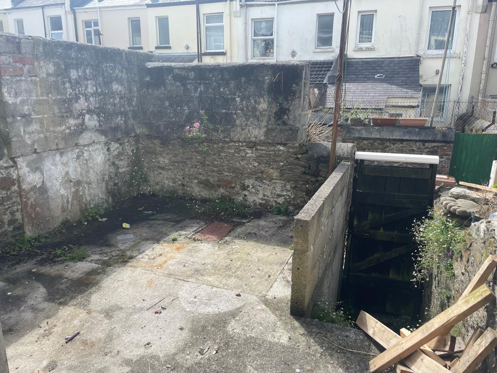 Rear Courtyard