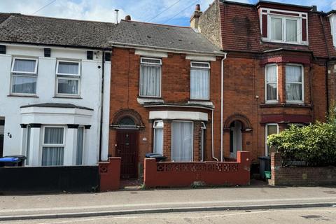 2 bedroom terraced house for sale, 74 Barton Road, Dover, Kent