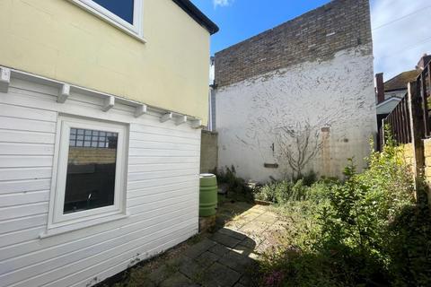 17 Alexandra Road, Broadstairs, CT10 1EP