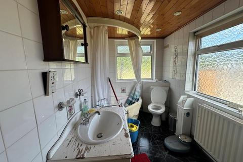 Eilroy Cliff Drive, Warden, Sheerness, ME12 4PJ