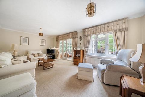 4 bedroom detached house for sale, Windy Ridge, Bickley