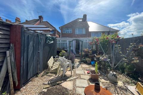 20 Grotto Hill, Margate, CT9 2BU
