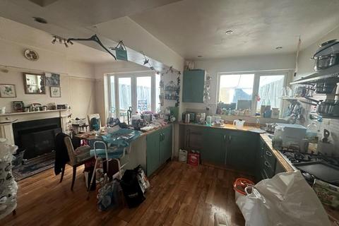 20 Grotto Hill, Margate, CT9 2BU