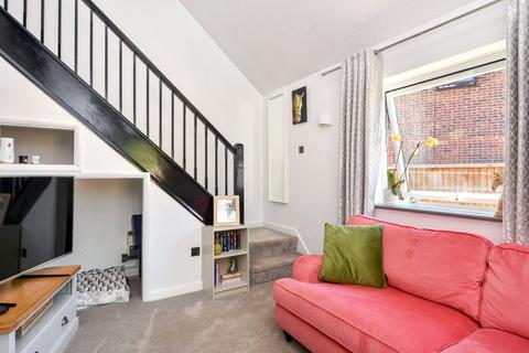 24 Weaverdale, Shoeburyness, Southend-on-sea, SS3 8XL