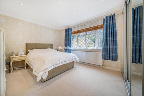 6 Davema Close, Chislehurst, BR7 5QZ