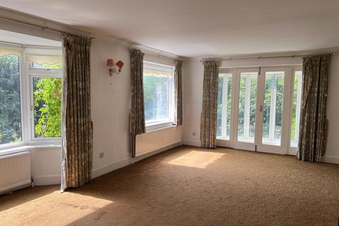 The Lodge Haslingbourne Lane, Petworth, GU28 0JJ