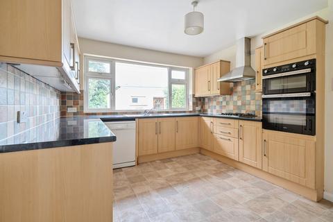 3 bedroom detached bungalow for sale, 34 Wattsfield Road, Kendal, LA9 5JN