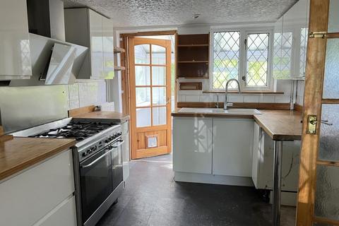 4 bedroom cottage for sale, Sahaja, Shaftesbury Road, Compton Chamberlayne, Salisbury