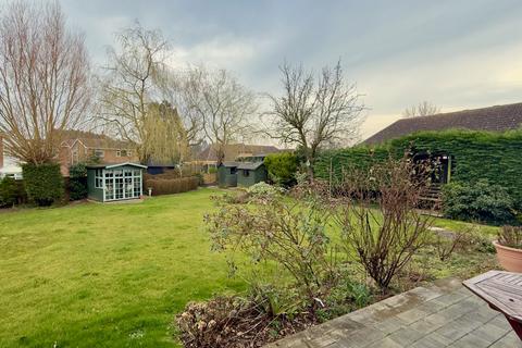 4 bedroom detached bungalow for sale, Thornhill, Maldon CM3