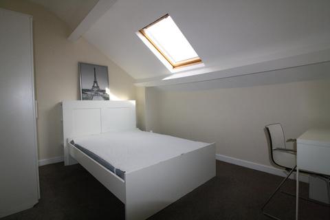 5 bedroom apartment to rent, 5 bedroom flat share in Sheffield City Centre, S1 4JL