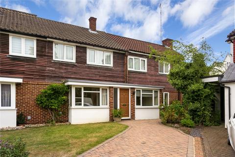 4 bedroom semi-detached house for sale, Vivienne Close, Cambridge Park, East Twickenham, TW1