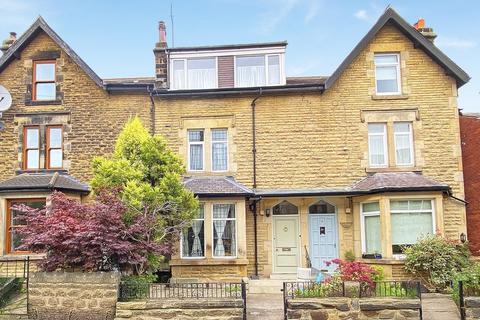 4 bedroom terraced house for sale, Glebe Road, Harrogate