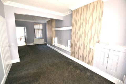 2 bedroom terraced house to rent, Stuart Street, Leicester LE3