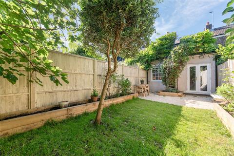 2 bedroom terraced house for sale, Barchard Street, London, SW18