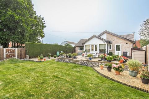 3 bedroom detached bungalow for sale, Watton