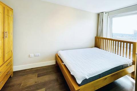 1 bedroom apartment for sale, Skyline Plaza, Basingstoke RG21