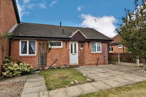 2 bedroom terraced bungalow for sale, Searby Road, Bramley