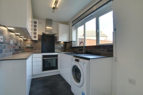 69 Farriers Gate, Chatteris, PE16 6AY