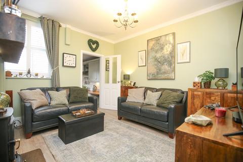 6 Ambien Road, Atherstone, CV9 2AT