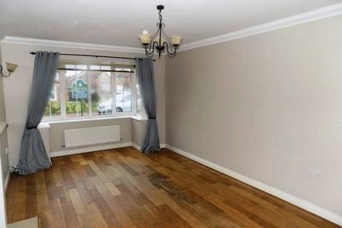 4 bedroom detached house to rent, St Georges Gate, Middleton St George, Darlington