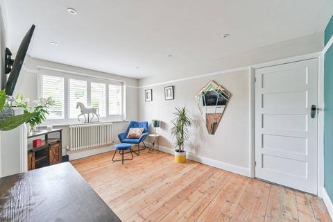 2 bedroom flat for sale, Leigham Court Road, Streatham Common, London, SW16