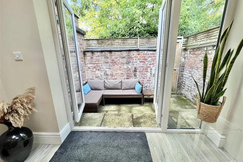 2 bedroom terraced house for sale, Queens Terrace, Handforth, Wilmslow