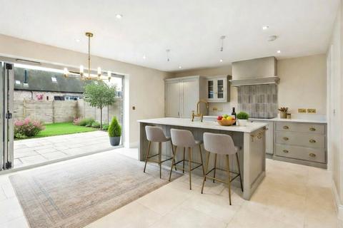 4 bedroom detached house for sale, The Old Yard, Uckington, Cheltenham, Gloucestershire, GL51